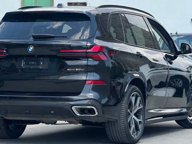 BMW X5 — Фото автомобиля 8