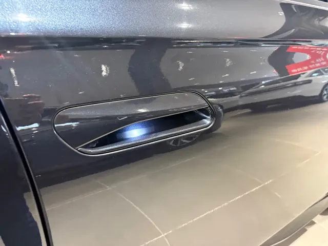 Volkswagen ID.7 Vizzion — Фото автомобиля 16