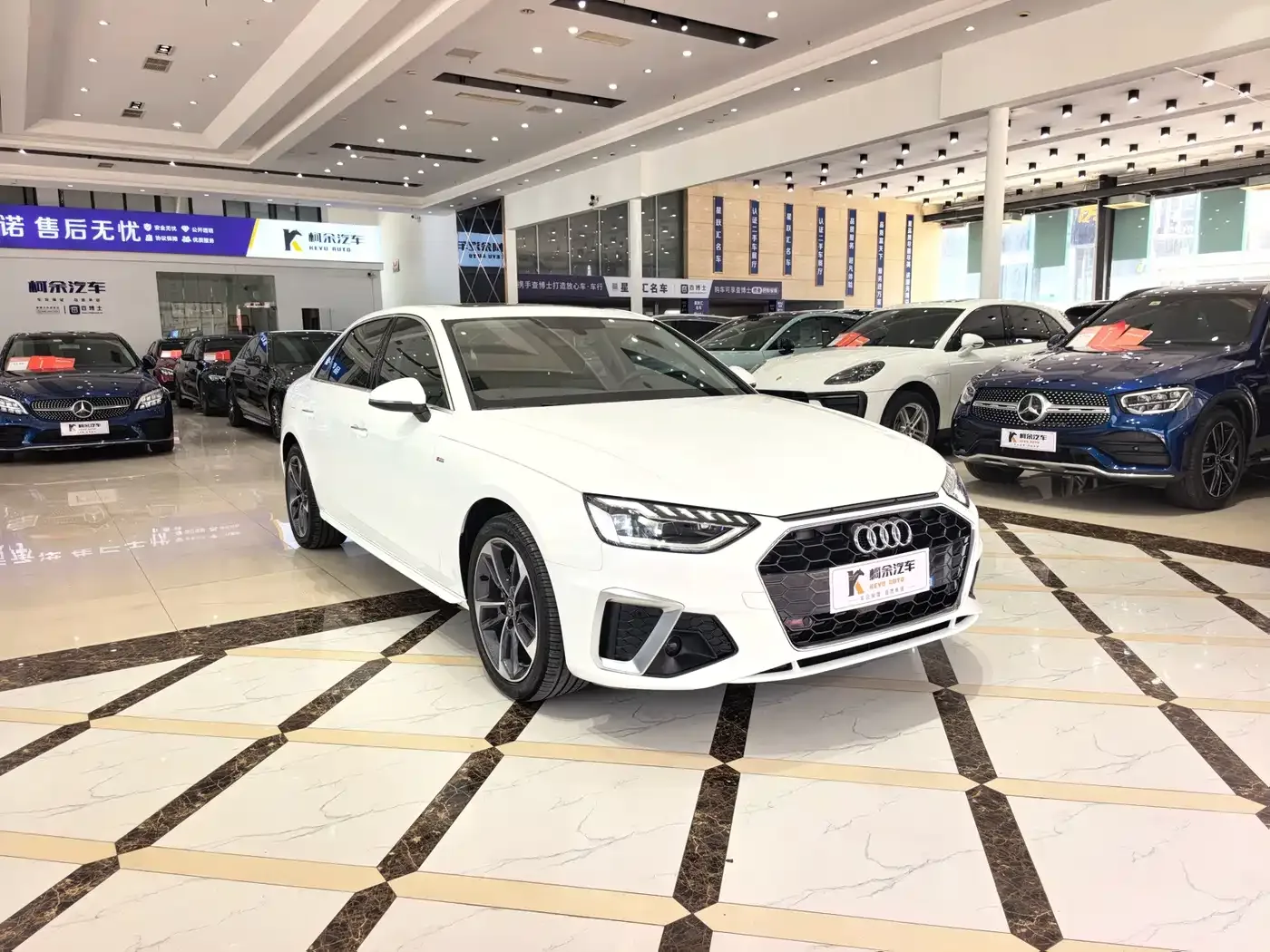 Audi Audi A4L 2024 40 TFSI Fashion Dynamic — Фото автомобиля 4