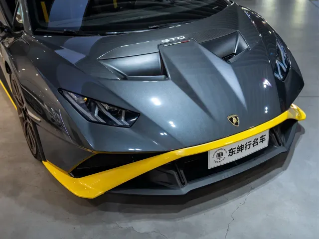 Lamborghini Huracan — Фото автомобиля 9