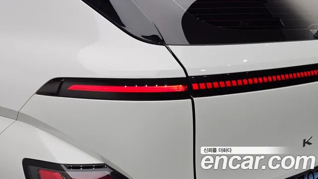Hyundai Kona SX2 — Фото автомобиля 8