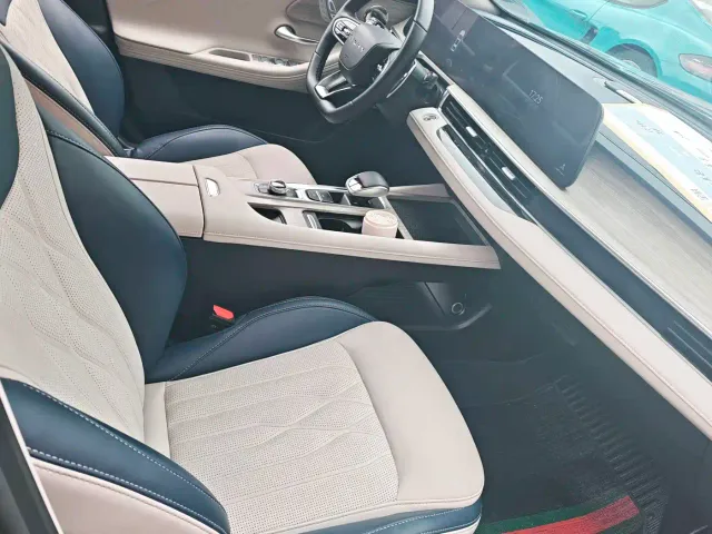 Chery Arrizo 8 — Фото автомобиля 13