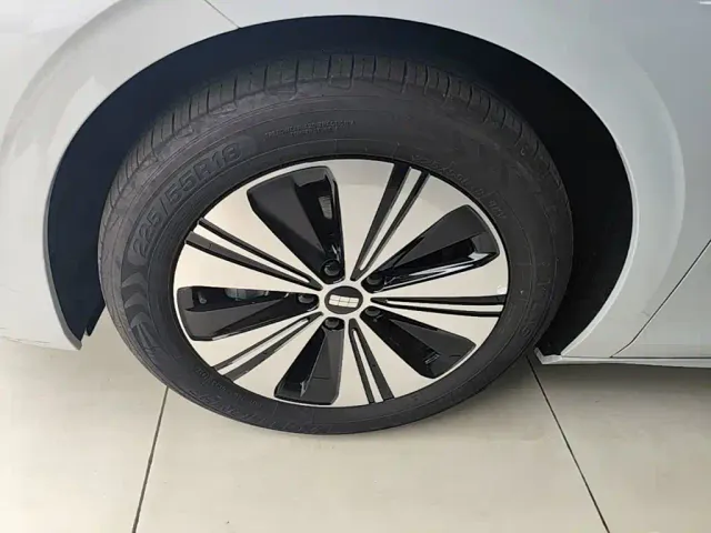 Geely Galaxy A7 — Фото автомобиля 22