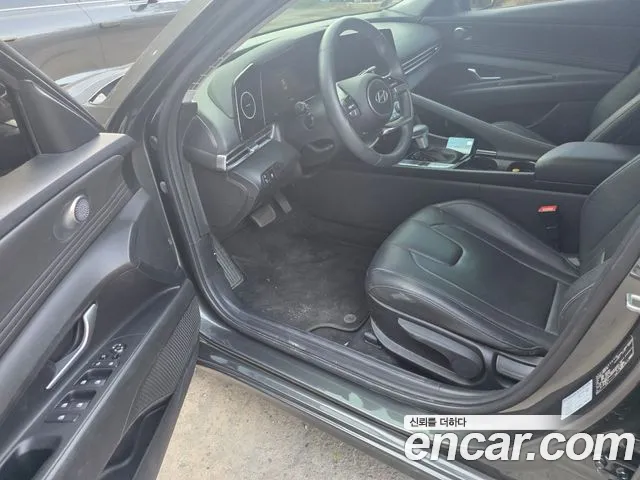 Hyundai Avante CN7 — Фото автомобиля 13