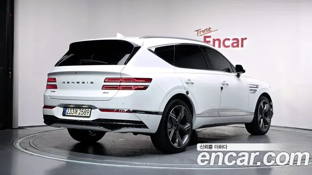 Genesis GV80 — Фото автомобиля 2