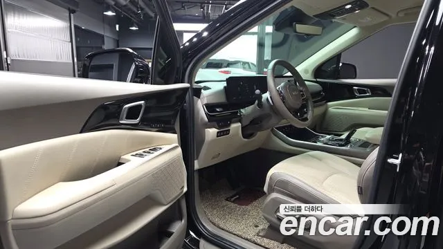 Kia Carnival 4th Gen — Фото автомобиля 15