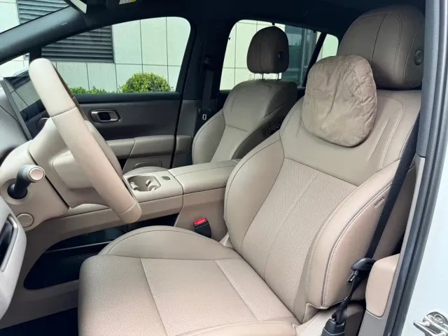Li Auto i6 — Фото автомобиля 30