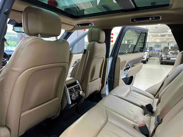Land Rover Range Rover — Фото автомобиля 13