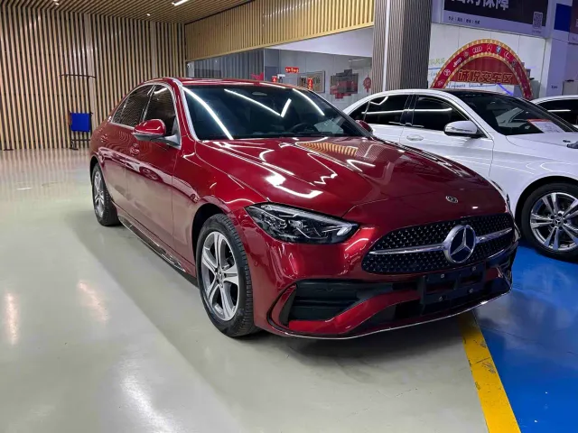 Mercedes-Benz C-Class — Фото автомобиля 3