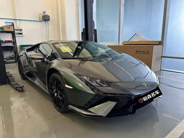 Lamborghini Huracan — Фото автомобиля 2