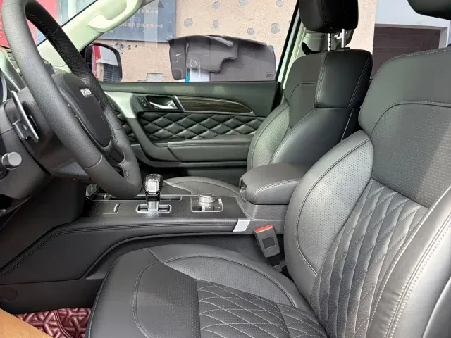 Haval H9 — Фото автомобиля 16