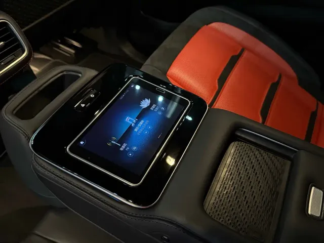 Mercedes-Benz GLE-Class AMG — Фото автомобиля 14