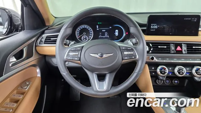 Genesis G70 — Фото автомобиля 11