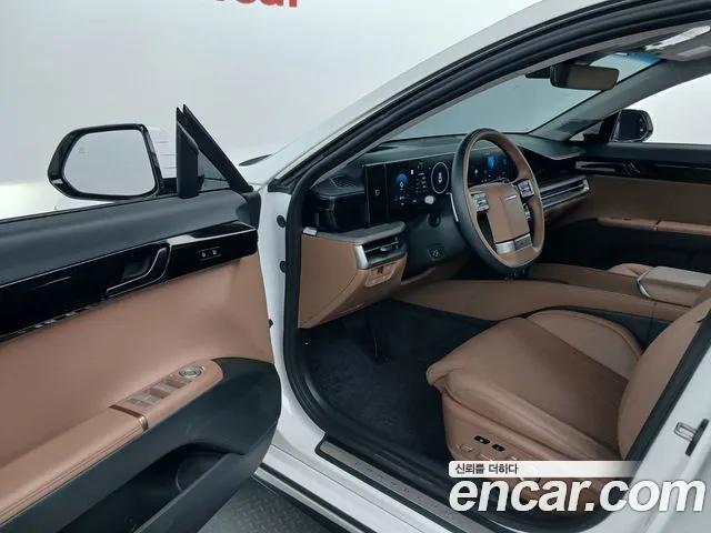 Hyundai Grandeur GN7 — Фото автомобиля 15