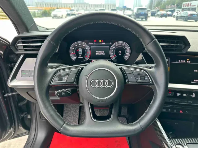 Audi A3 — Фото автомобиля 12