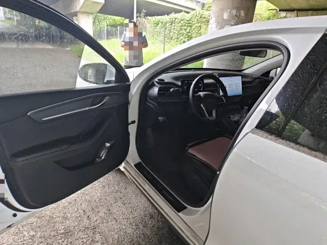 BYD Qin PLUS — Фото автомобиля 13