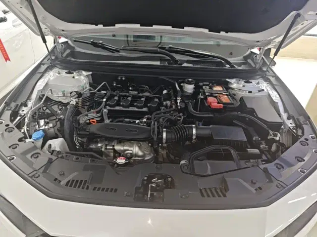 Honda Accord — Фото автомобиля 19