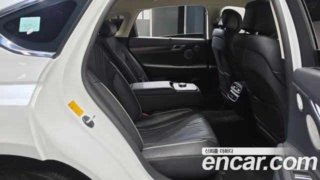 Genesis G80 RG3 — Фото автомобиля 17