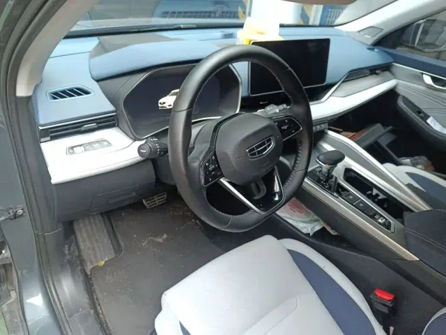 Geely Xingrui — Фото автомобиля 10