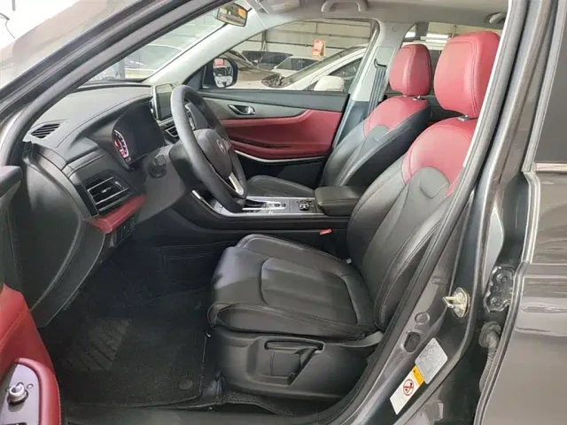 Changan CS75 — Фото автомобиля 14