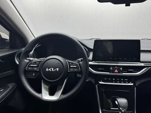 Kia K3 — Фото автомобиля 14