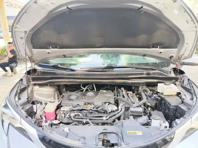 Toyota Granvia — Фото автомобиля 3