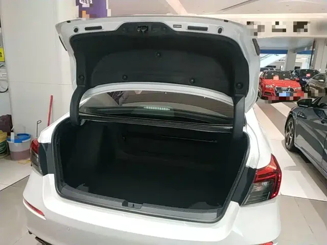 Honda Civic — Фото автомобиля 18