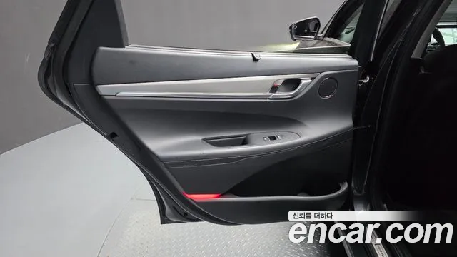 Hyundai Grandeur New — Фото автомобиля 14