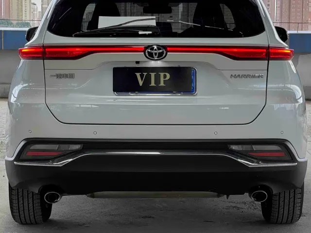 Toyota Harrier — Фото автомобиля 5