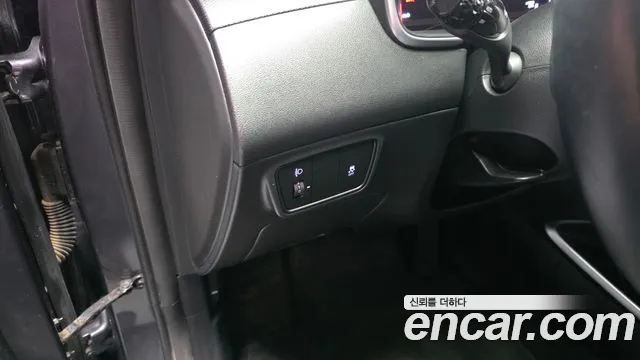 Hyundai Tucson Tucson (NX4) Дизель 2.0 4WD — Фото автомобиля 14