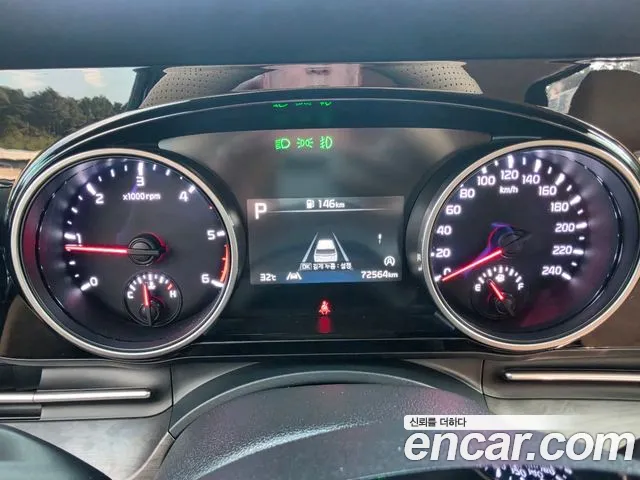 Kia Canival Carnival 4 поколение Дизель 9 мест Noblesse — Фото автомобиля 8