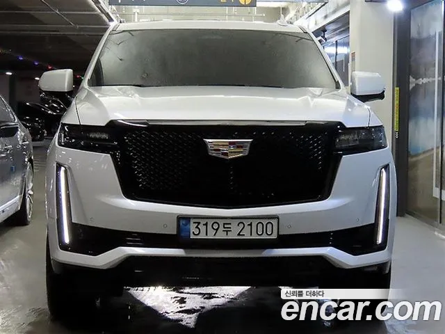Фотография автомобиля — Cadillac Escalade Generation 5