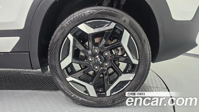 Kia Seltos New — Фото автомобиля 6