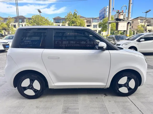 Changan Lumin — Фото автомобиля 13