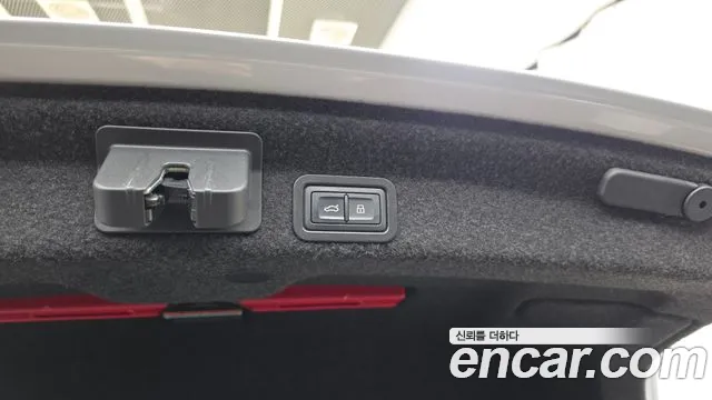 Audi A6 45 TFSI quattro Premium — Фото автомобиля 30