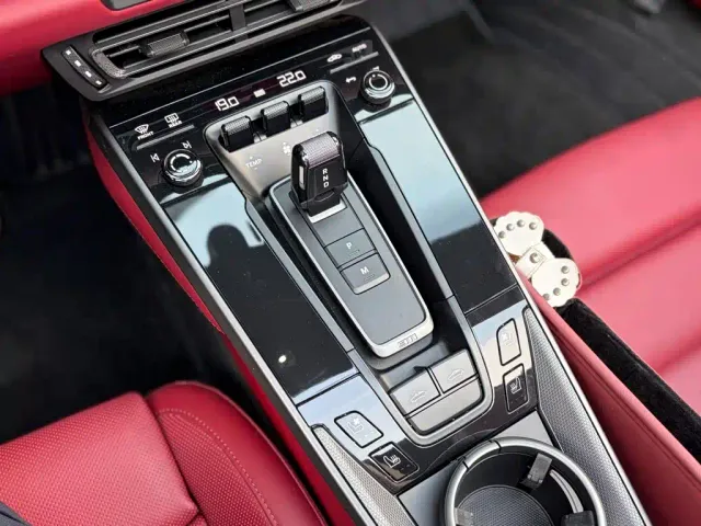 Porsche 911 — Фото автомобиля 18