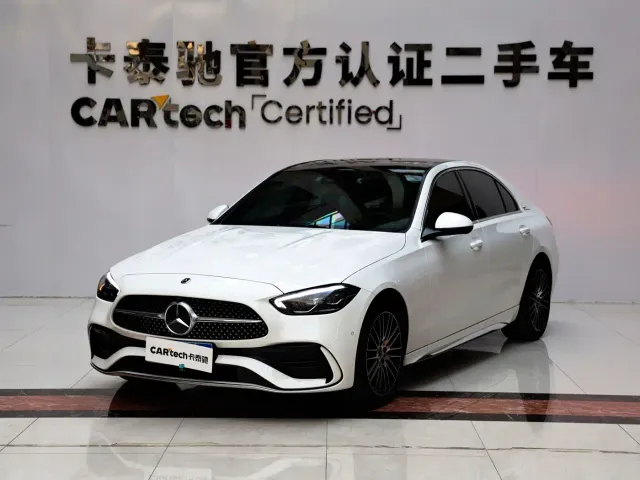 Фотография автомобиля — Mercedes-Benz C-Class