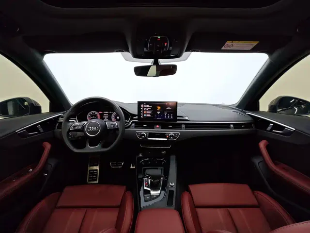 Audi A4L — Фото автомобиля 12