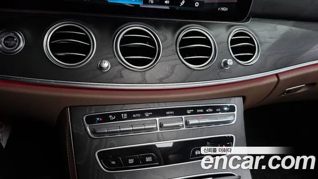 Mercedes-Benz E-Class W213 — Фото автомобиля 27