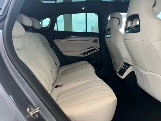BYD Song L EV — Фото автомобиля 9