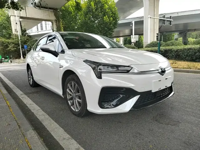 GAC Aion S — Фото автомобиля 21