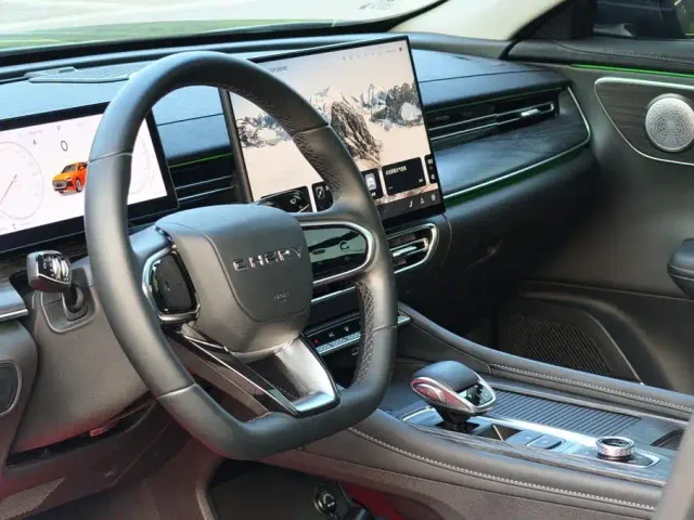 Chery Arrizo 8 PRO — Фото автомобиля 7