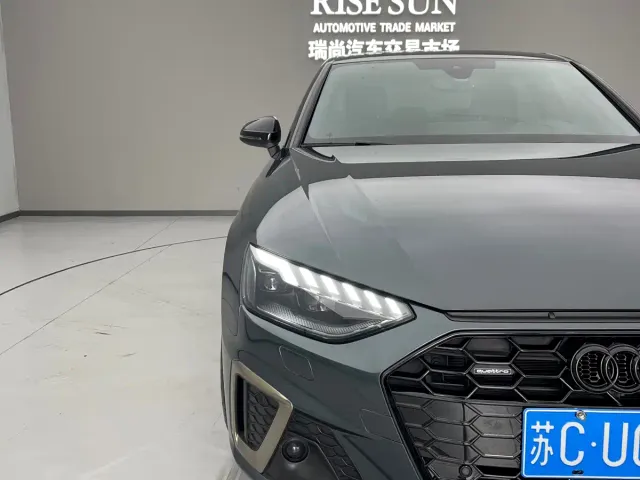 Audi A4L — Фото автомобиля 15