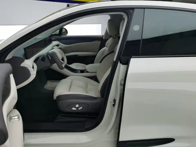 IM Motors LS6 — Фото автомобиля 9