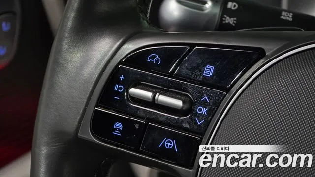 Hyundai Ioniq 6 — Фото автомобиля 24