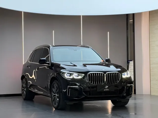 BMW X5 — Фото автомобиля 3