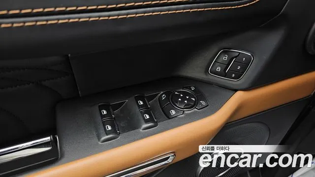Ford Expedition — Фото автомобиля 19