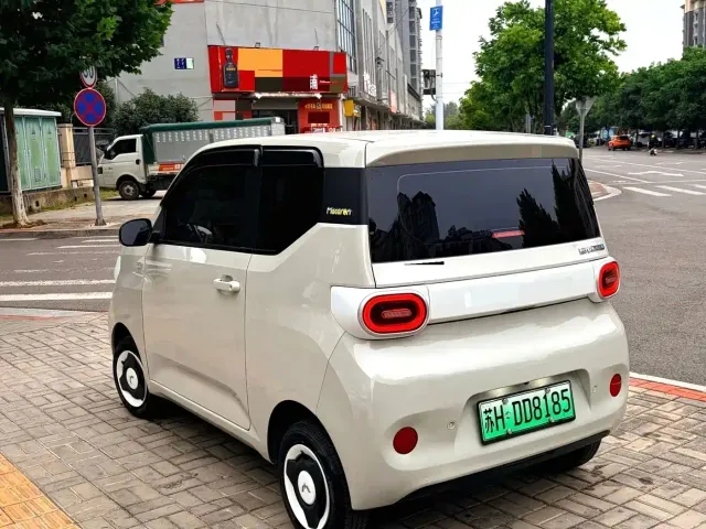 Wuling Hongguang Mini EV — Фото автомобиля 4