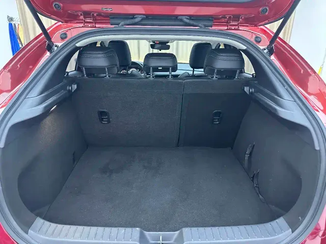 Mazda CX-30 — Фото автомобиля 17
