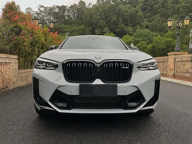 BMW X4 M — Фото автомобиля 2